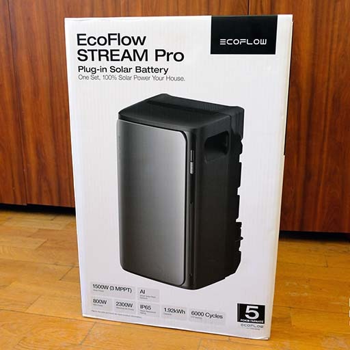 Оцифрування без зупинок: Наукова бібліотека КНУ отримала зарядну станцію EcoFlow